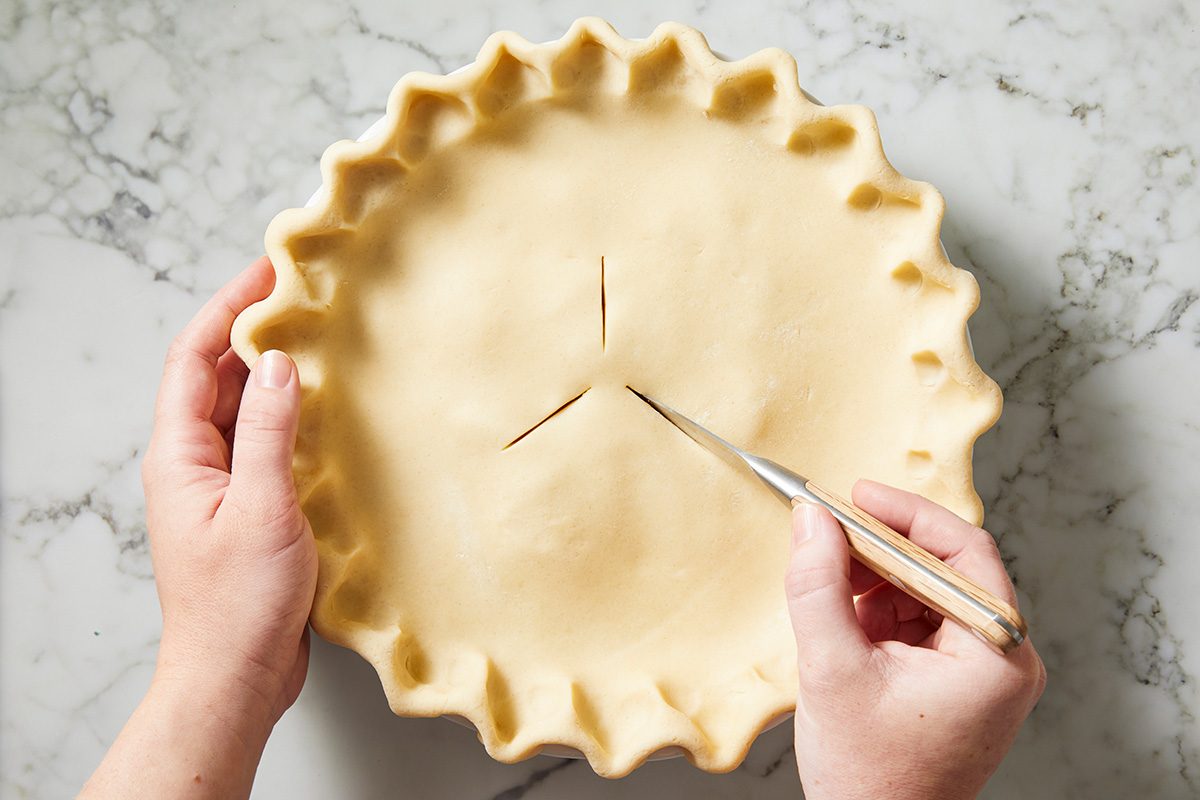 How To Prevent Soggy Pie Crust Ft25 279713 Ec 0429 6