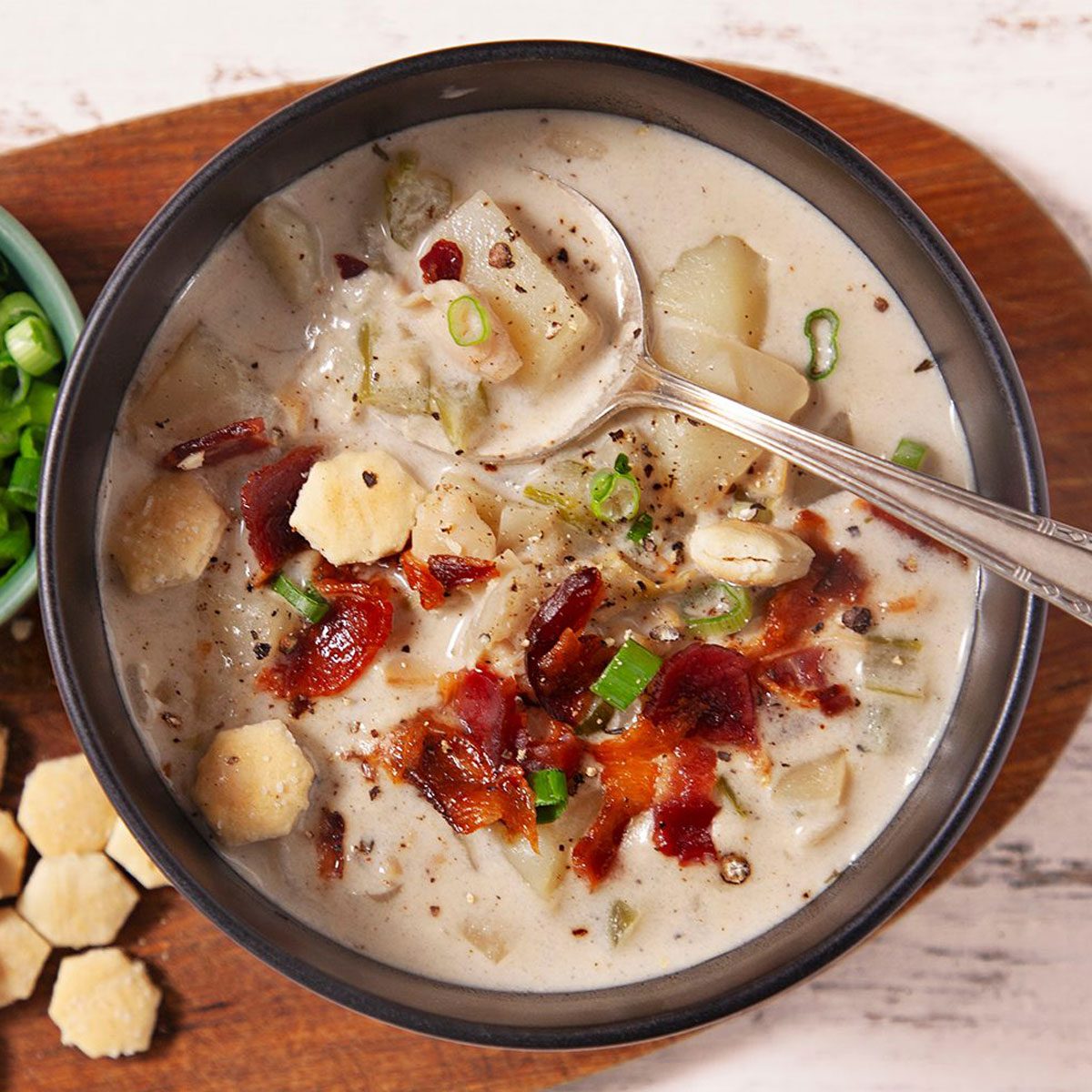 26 Delicious Seafood Soups