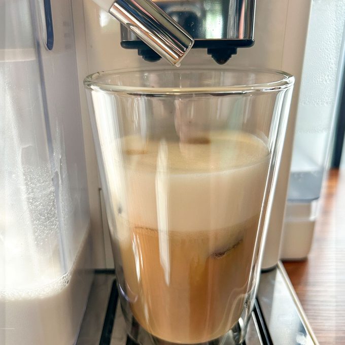 Rivelia Espresso Machine