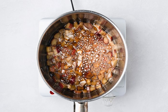 Rhubarb Oatmeal Bars Tohd25 31936 Christinema 1