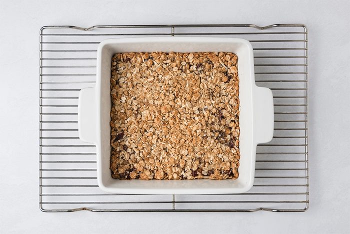 Rhubarb Oatmeal Bars Tohd25 31936 Christinema 5