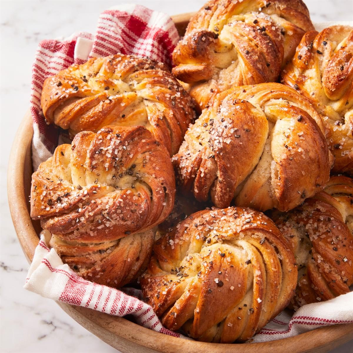 Swedish Cardamom Buns Kardemummabullar Exps Ft25 280316 Jr 0808 1