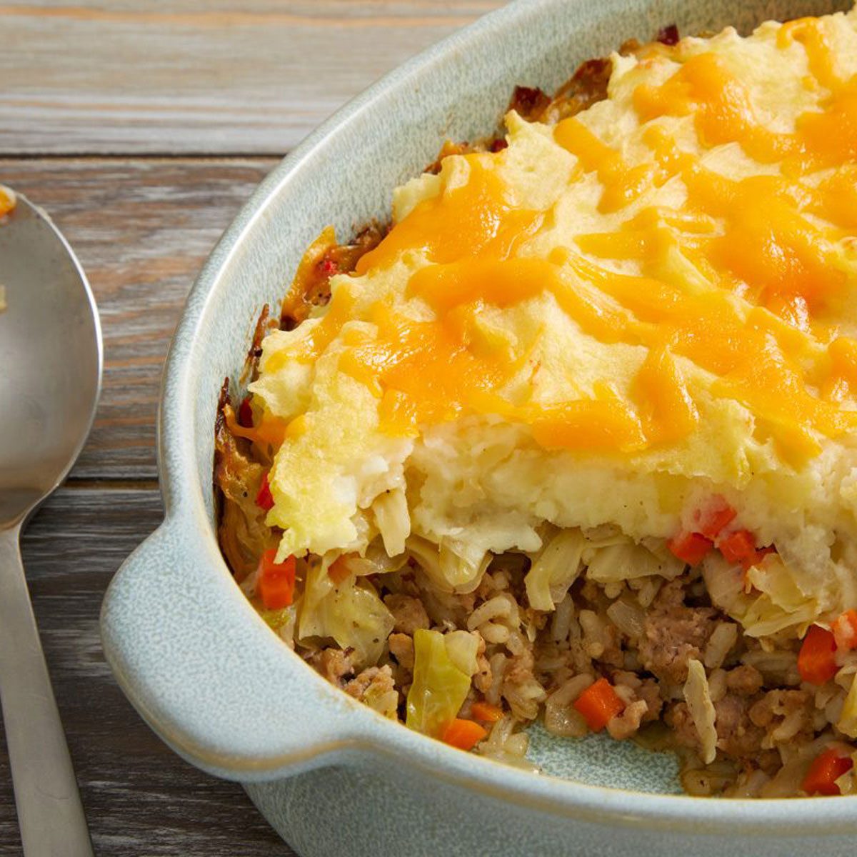 15 Ways to Use Leftover Gravy That You’ll Love