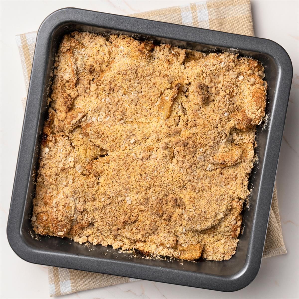 Apple Cornbread Crisp