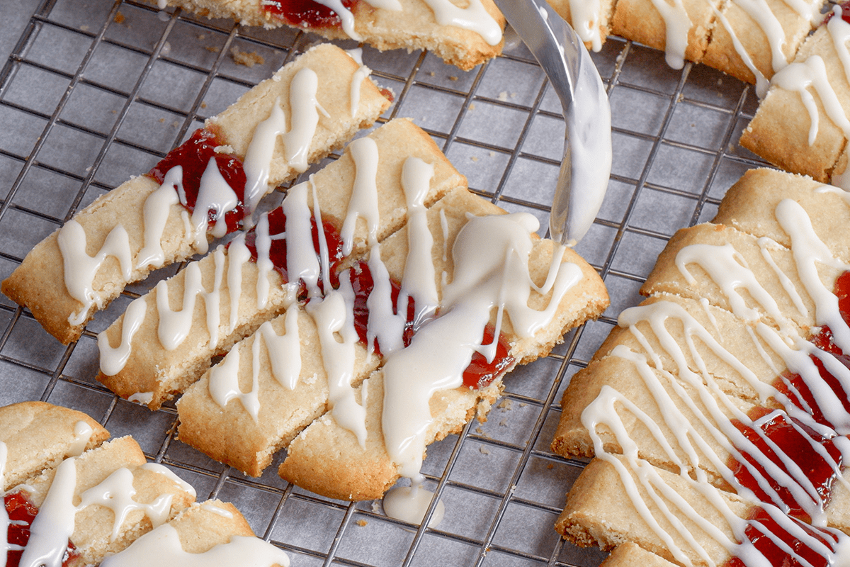 Adding glaze to cookies