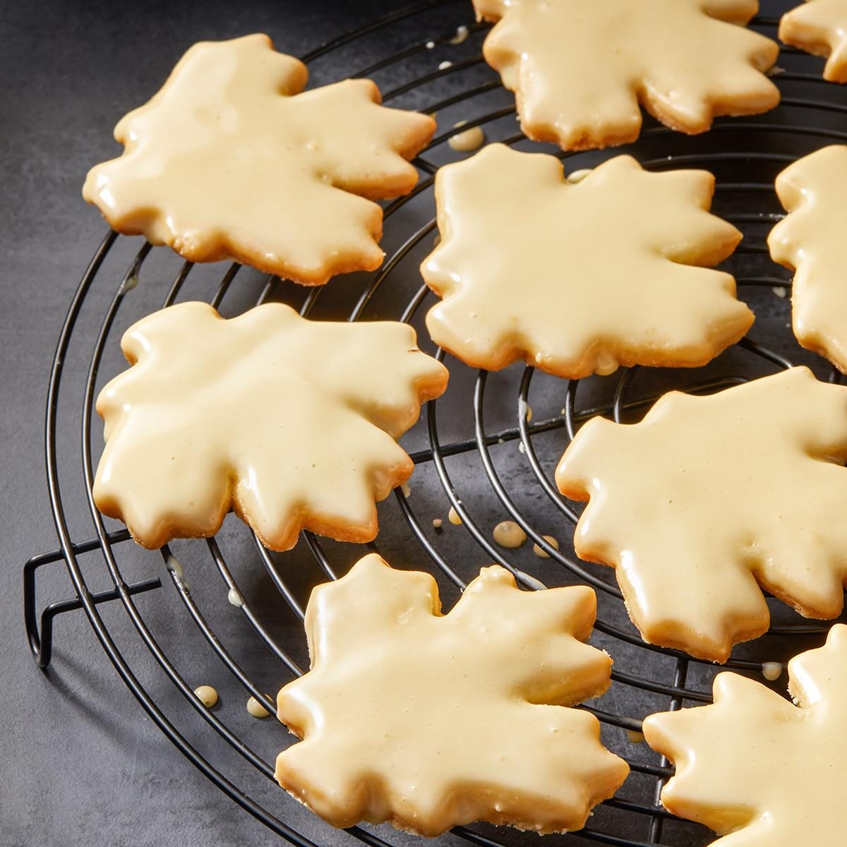 Maple Shortbread Cookies