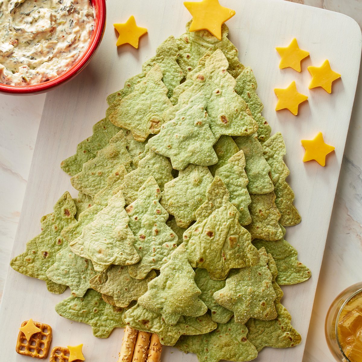 These Christmas Tree Tortilla Chips Are the Easiest Holiday Appetizer