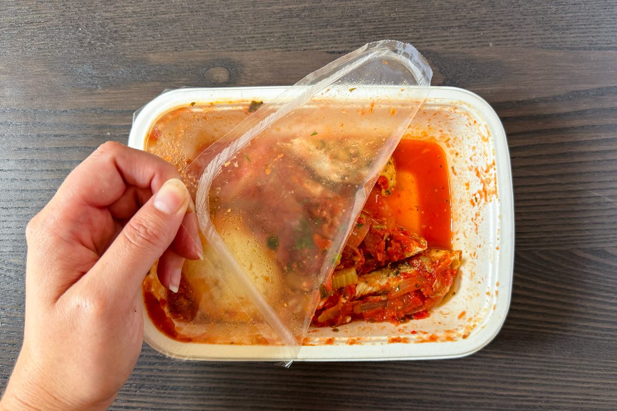 Peeling Off Chicken Cacciatore Film