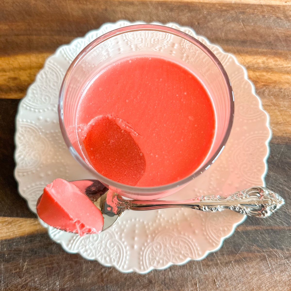 The Viral Jell O And Yogurt Dessert Jello Yogurt 3 Lindsay Parrill For Taste Of Home