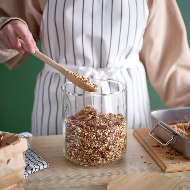 Eklatant Jar With Lid