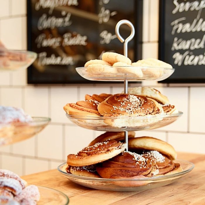 Kvittera Serving Stand