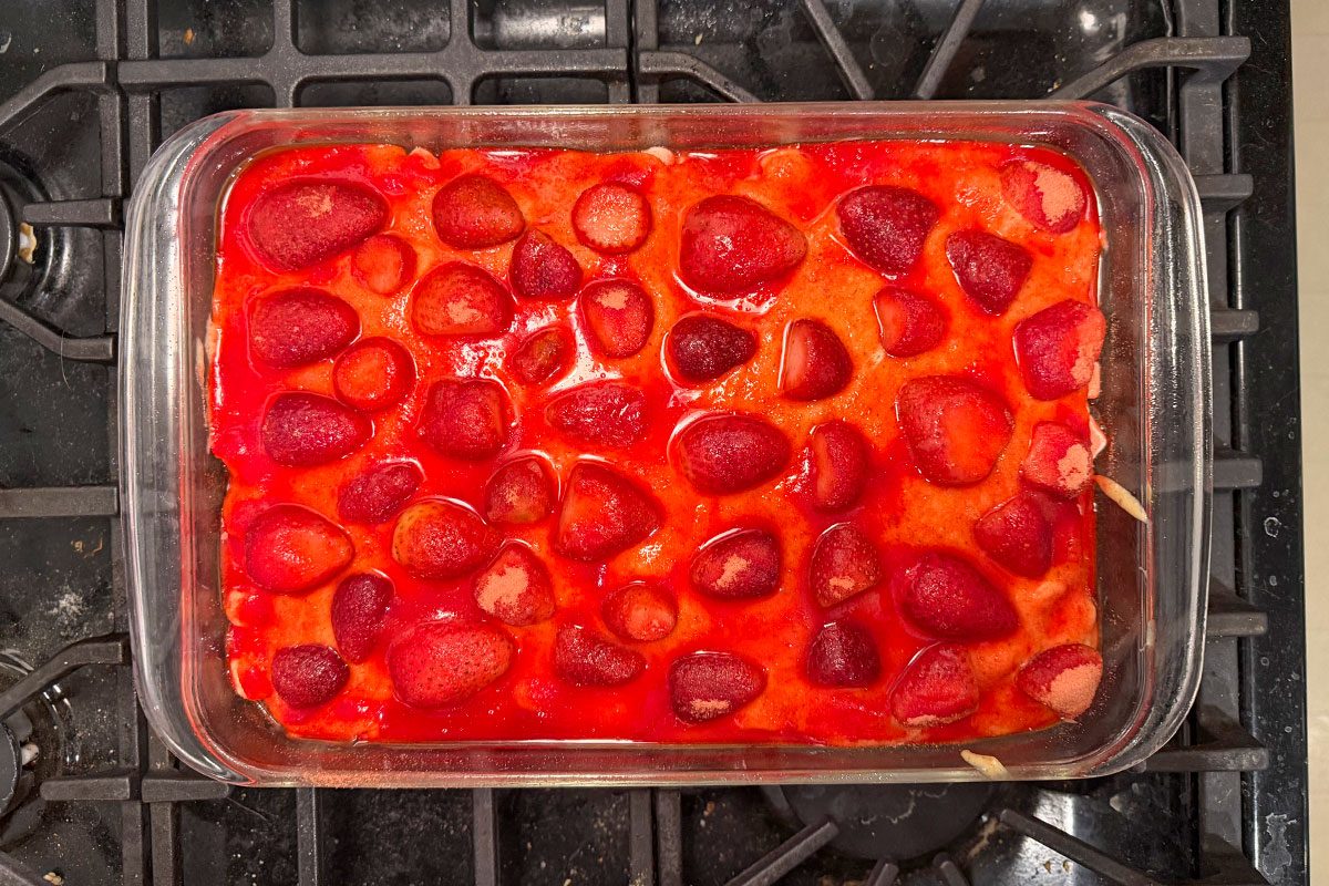 The Magic Cake From The 90s Is Back Img 4226 Hayley Schueneman For Taste Of Home